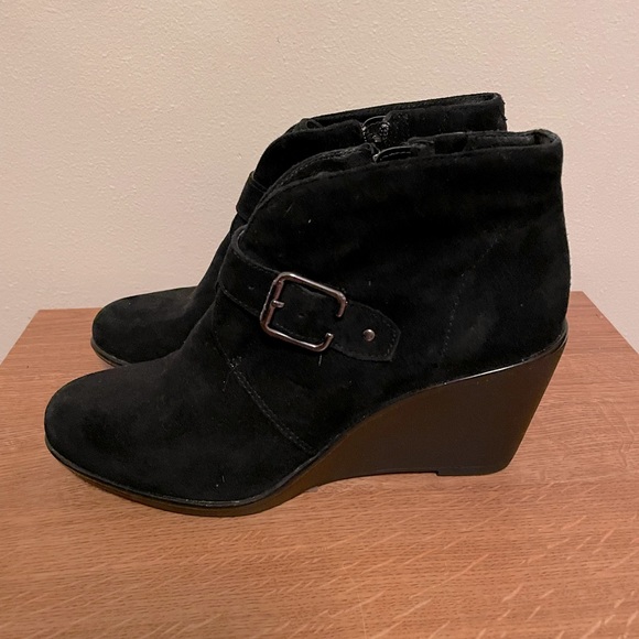 Clarks Artisan Daylily Surety Wedge Bootie - Picture 3 of 7